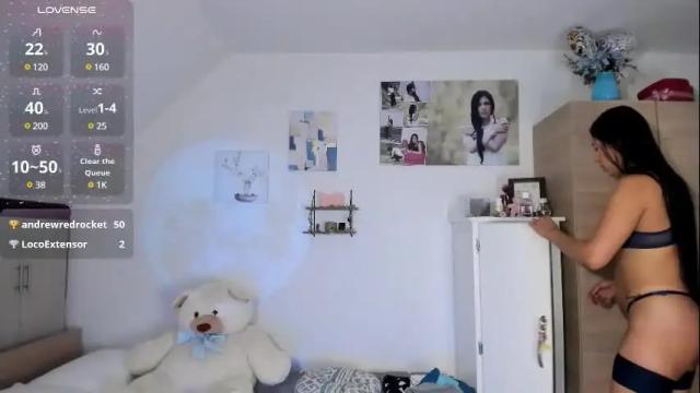 Image 11 of cristalmunez Stream on Chaturbate on 14 days ago