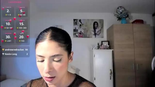 Image 8 of cristalmunez Stream on Chaturbate on 2 months ago