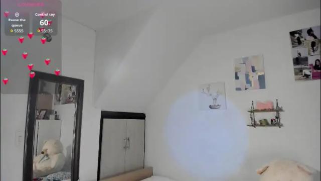 Image 7 of cristalmunez Stream on Chaturbate on 2 months ago