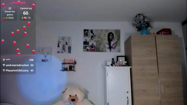Image 12 of cristalmunez Stream on Chaturbate on 1 month ago