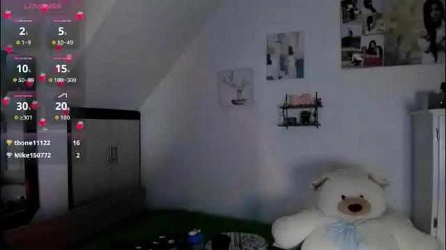 Image 11 of cristalmunez Stream on Chaturbate on 1 month ago