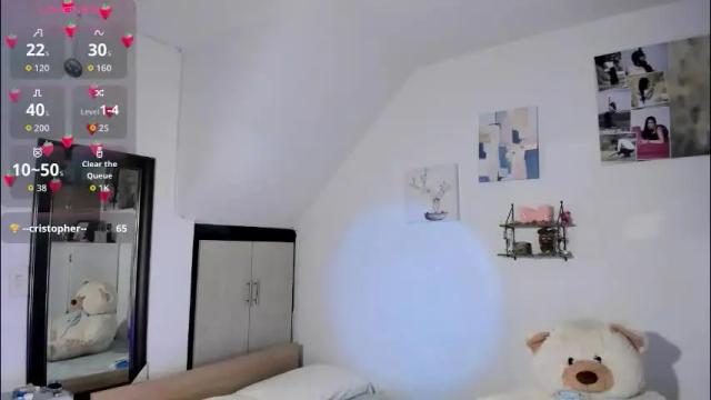 Image 11 of cristalmunez Stream on Chaturbate on 1 month ago