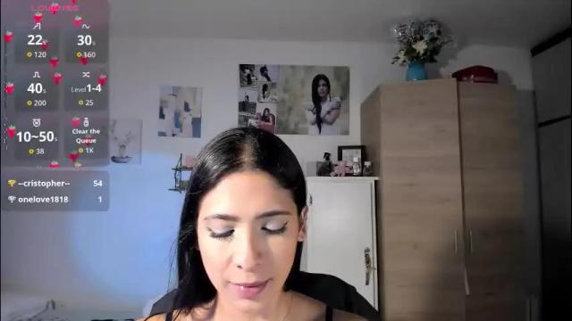 Image 7 of cristalmunez Stream on Chaturbate on 1 month ago