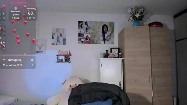 Image 8 of cristalmunez Stream on Chaturbate on 1 month ago