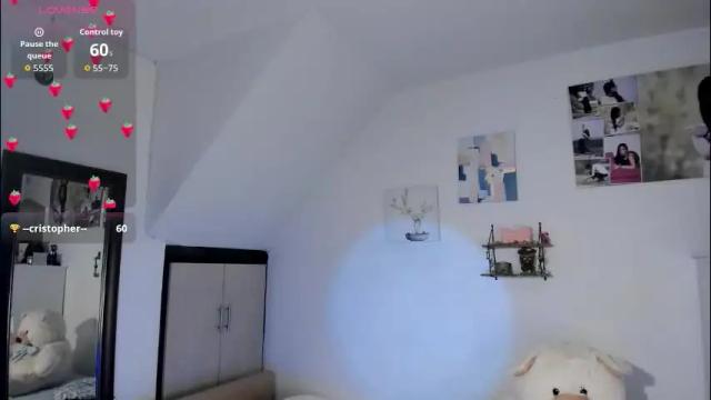 Image 11 of cristalmunez Stream on Chaturbate on 1 month ago