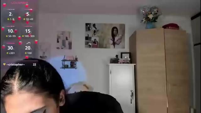 Image 8 of cristalmunez Stream on Chaturbate on 1 month ago