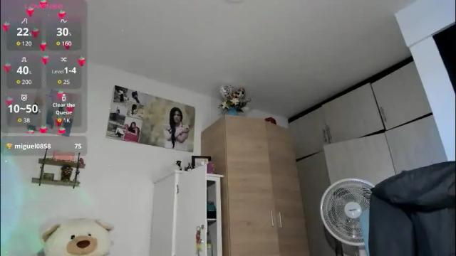 Image 3 of cristalmunez Stream on Chaturbate on 21 days ago