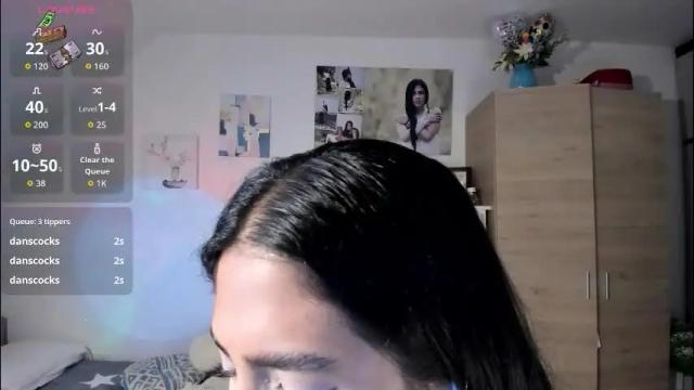 Image 8 of cristalmunez Stream on Chaturbate on 6 hours ago