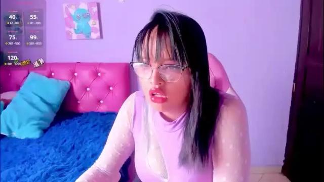 Image 12 of cristaln07 Stream on Chaturbate on 1 month ago