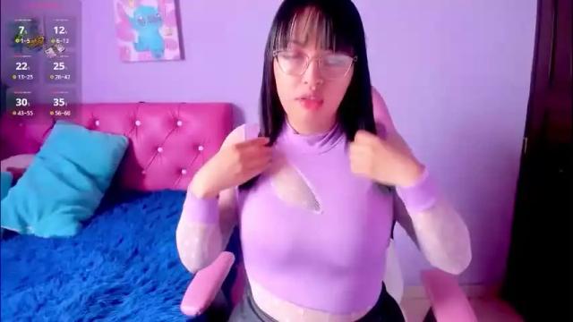 Image 4 of cristaln07 Stream on Chaturbate on 1 month ago