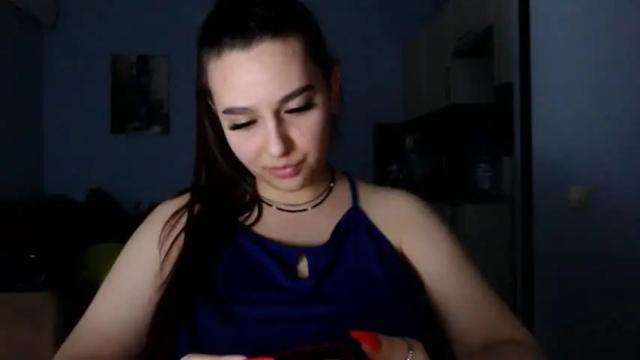 Image 3 of cristalnight Stream on Chaturbate on 10 months ago