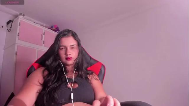 Image 7 of cristalsadik24 Stream on Chaturbate on 1 month ago