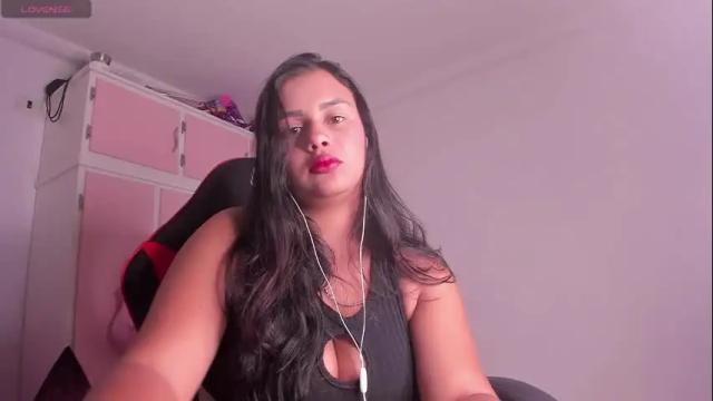 Thumbnail 3, cristalsadik24's Stream at Chaturbate, 1 month ago