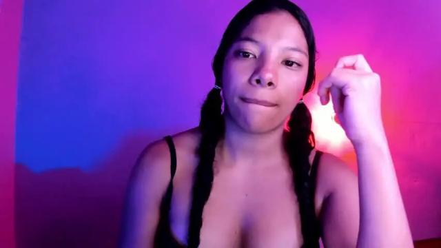 Image 7 of cristalsmith_tease Stream on Chaturbate on 16 months ago