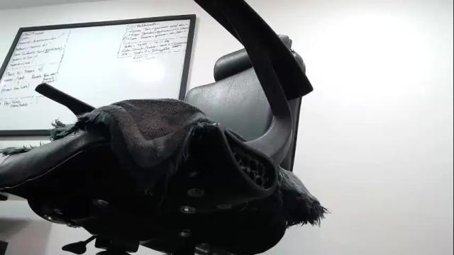 Image 12 of cristelstorm Stream on Chaturbate on 2 days ago