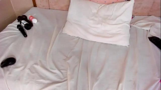 Image 11 of cristhinbrown Stream on Chaturbate on 11 days ago