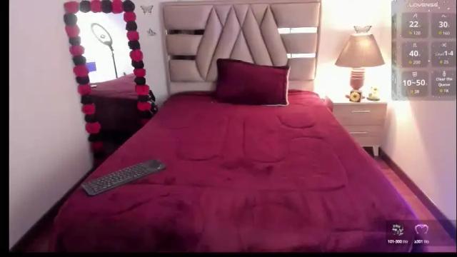 Image 3 of cristie_ortiz Stream on Chaturbate on 1 month ago