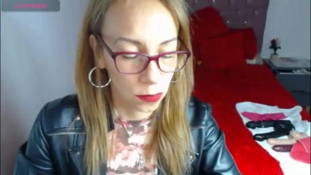 Image 2 of cristin_doll Stream on Chaturbate on 23 days ago