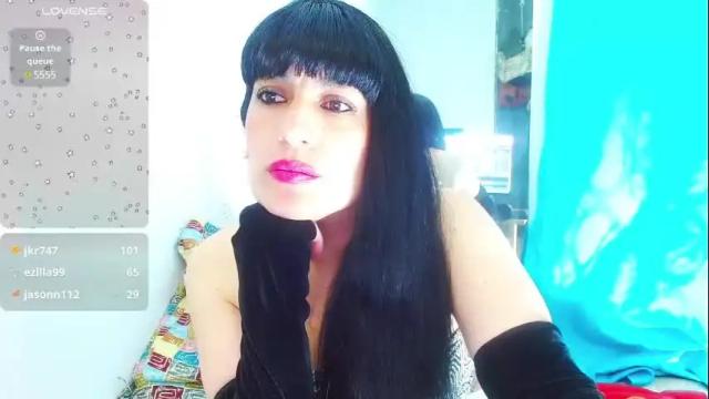Image 3 of cristina_connor Stream on Chaturbate on 1 month ago