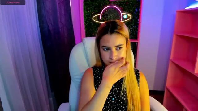 Thumbnail 2, cristina_reyess's Stream at Chaturbate, 25 months ago