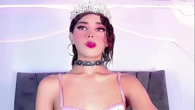 Image 6 of cristinadollsex Stream on Chaturbate on 27 days ago