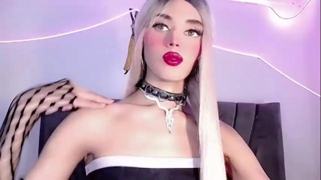 Image 12 of cristinadollsex Stream on Chaturbate on 13 days ago