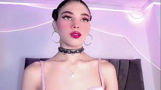 Image 4 of cristinadollsex Stream on Chaturbate on 8 days ago