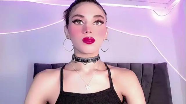 Image 12 of cristinadollsex Stream on Chaturbate on 7 days ago