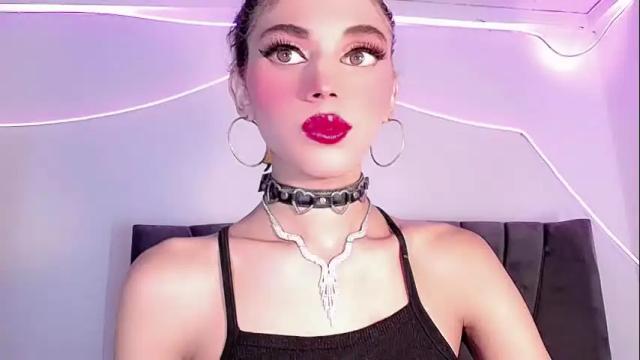 Image 3 of cristinadollsex Stream on Chaturbate on 7 days ago