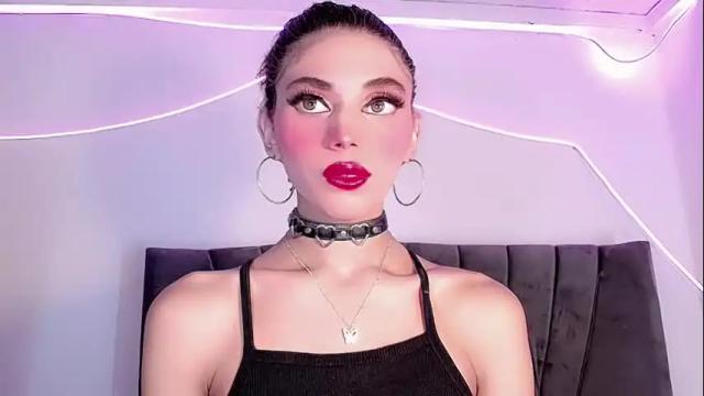 Image 4 of cristinadollsex Stream on Chaturbate on 7 days ago