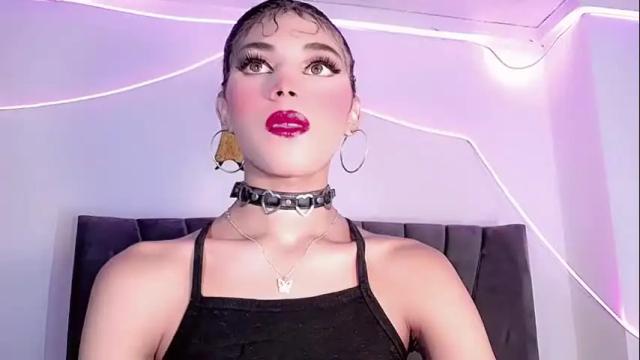 Image 10 of cristinadollsex Stream on Chaturbate on 6 days ago
