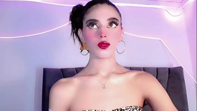 Image 4 of cristinadollsex Stream on Chaturbate on 1 month ago