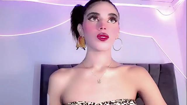 Image 7 of cristinadollsex Stream on Chaturbate on 1 month ago