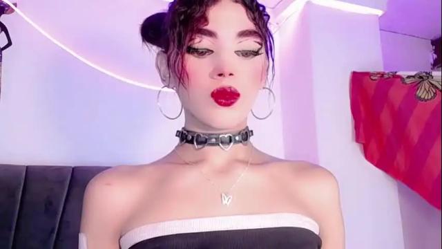 Image 11 of cristinadollsex Stream on Chaturbate on 1 month ago