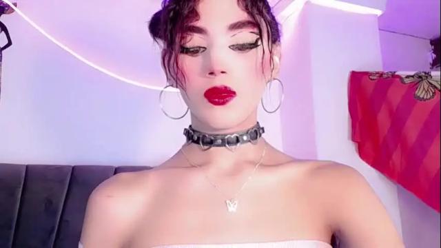 Image 12 of cristinadollsex Stream on Chaturbate on 1 month ago