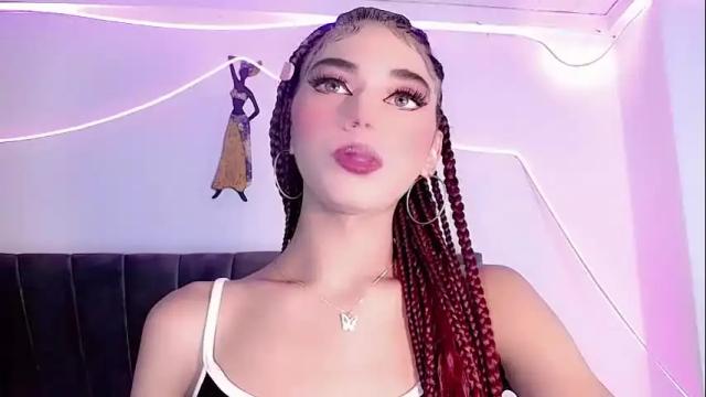 Image 10 of cristinadollsex Stream on Chaturbate on 1 month ago