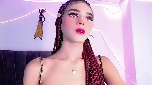 Image 3 of cristinadollsex Stream on Chaturbate on 1 month ago