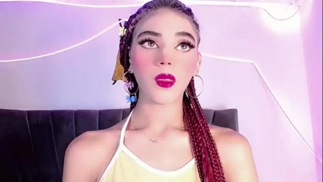 Image 4 of cristinadollsex Stream on Chaturbate on 26 days ago