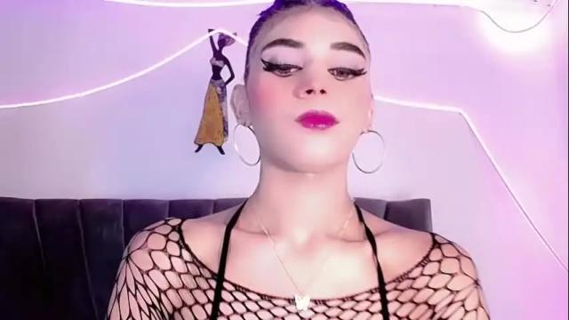 Image 10 of cristinadollsex Stream on Chaturbate on 23 days ago