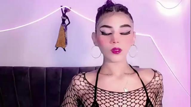 Image 3 of cristinadollsex Stream on Chaturbate on 23 days ago