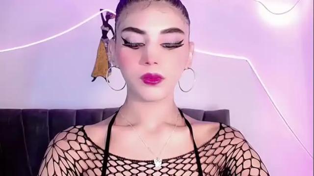 Image 4 of cristinadollsex Stream on Chaturbate on 23 days ago