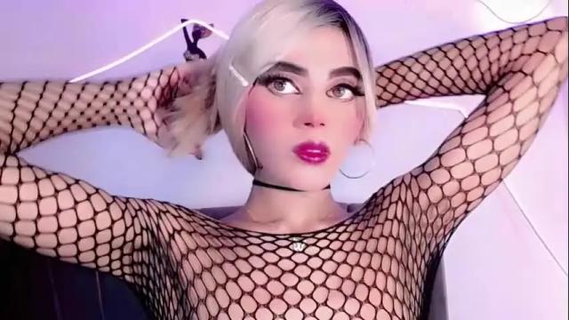 Image 7 of cristinadollsex Stream on Chaturbate on 15 days ago