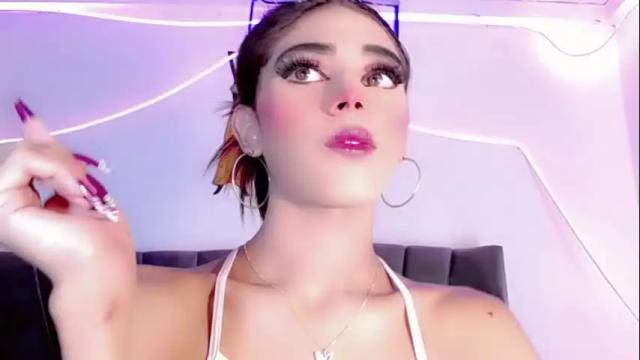 Image 4 of cristinadollsex Stream on Chaturbate on 14 days ago