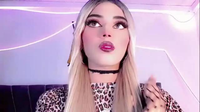 Image 10 of cristinadollsex Stream on Chaturbate on 10 days ago