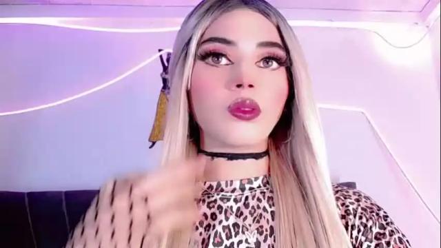 Image 4 of cristinadollsex Stream on Chaturbate on 10 days ago