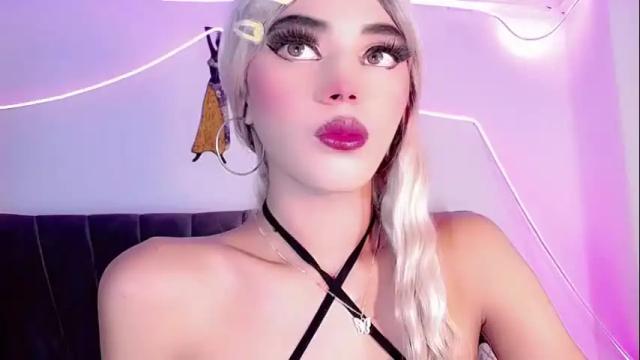 Image 7 of cristinadollsex Stream on Chaturbate on 6 days ago