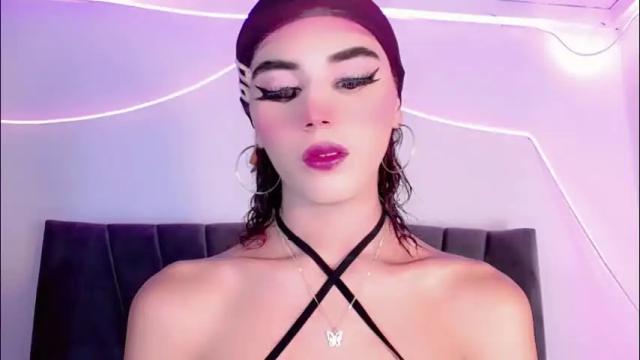 Image 2 of cristinadollsex Stream on Chaturbate on 1 day ago