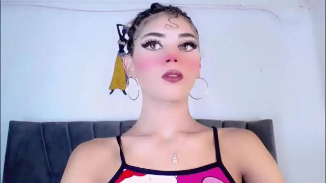 Image 3 of cristinadollsex Stream on Chaturbate on 1 month ago