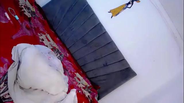 Image 2 of cristinadollsex Stream on Chaturbate on 1 month ago