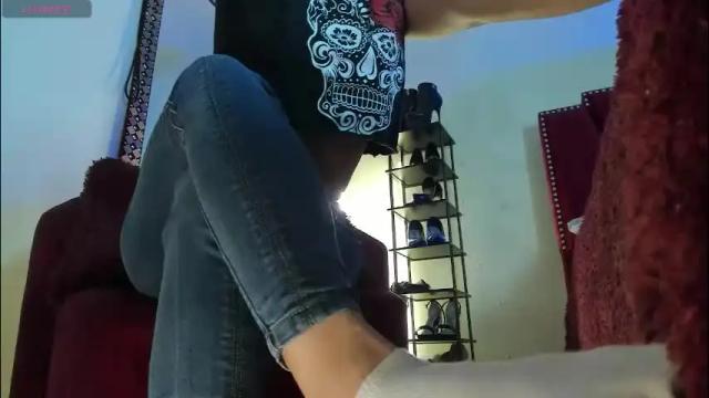 Image 7 of cristinsmith Stream on Chaturbate on 1 month ago